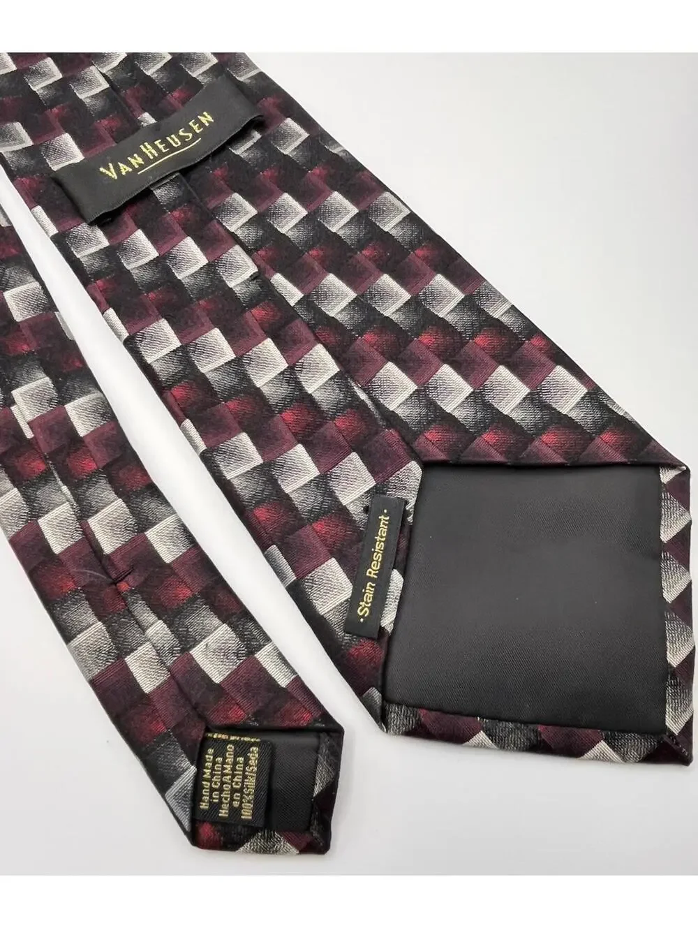 Van Heusen Tie Squares 100% Silk Necktie Maroon Silver and Black 4X60 2738.1